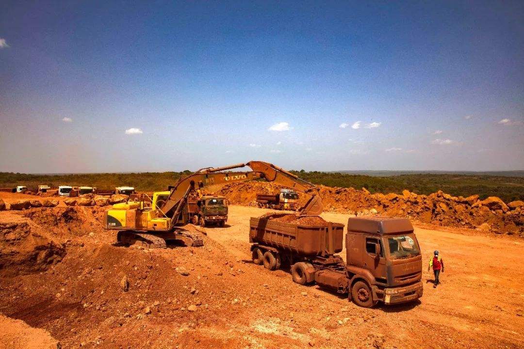 中国宏桥订立铝土矿供应框架协议